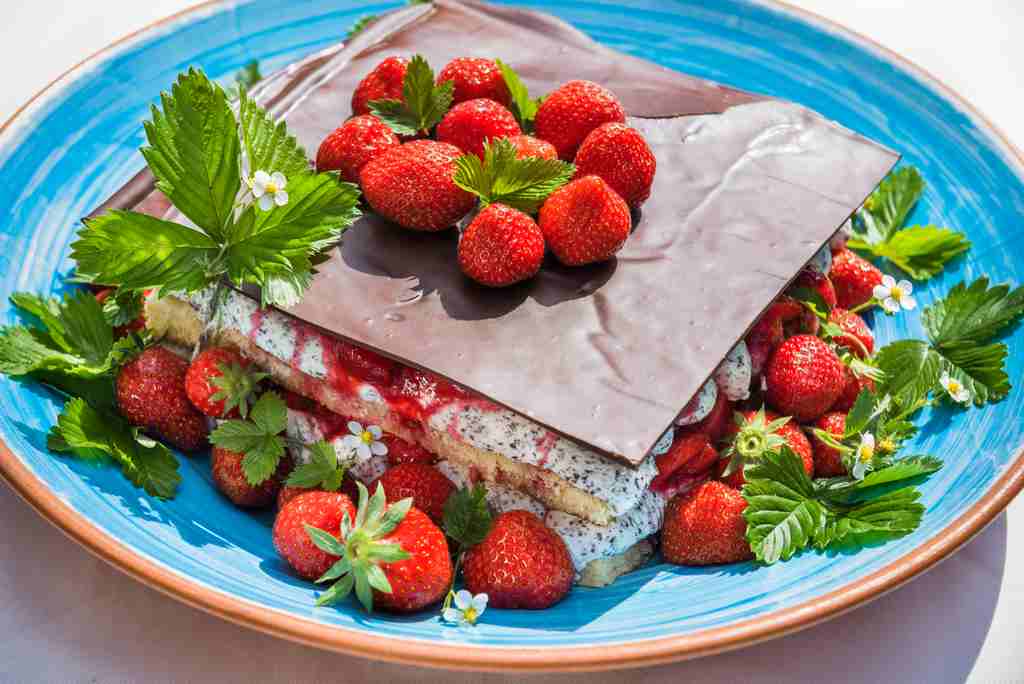 Sommer comme il faut - Tiramisu mit Erdbeeren