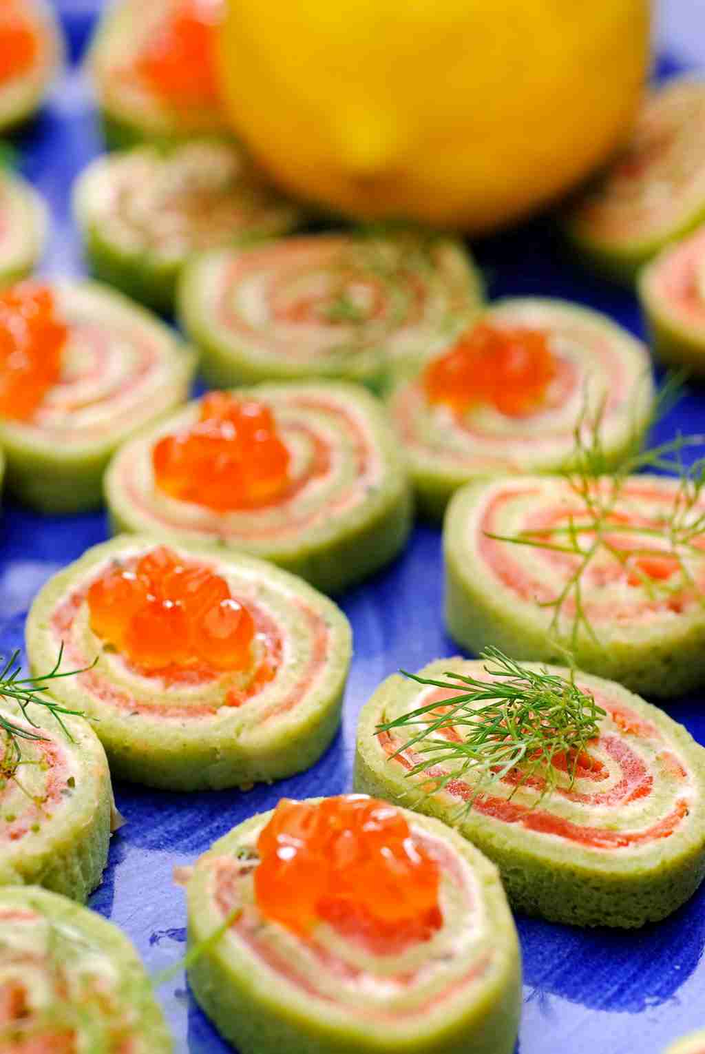 Fingerfood mit Lachs von Catering f&uuml;r Event in K&ouml;ln Geburtstag Hochzeit Taufe Kommunion Vernissage Er&ouml;ffnung